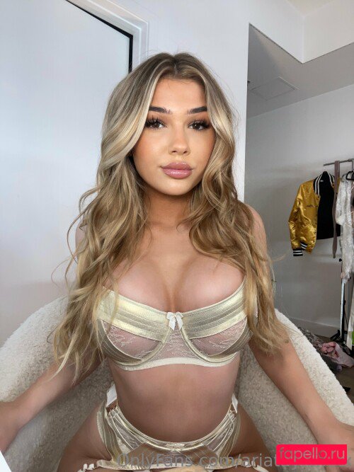 ariataylorxxx Onlyfans Photo Gallery 