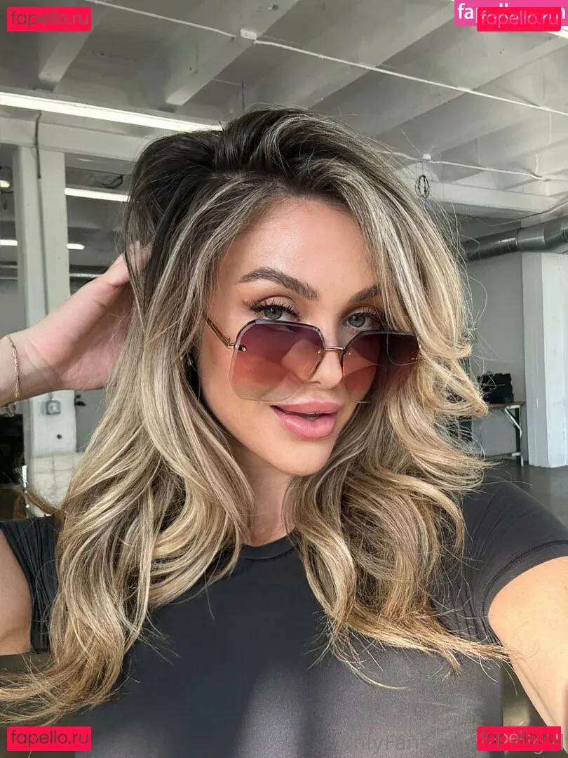 danigirl Onlyfans Photo Gallery 