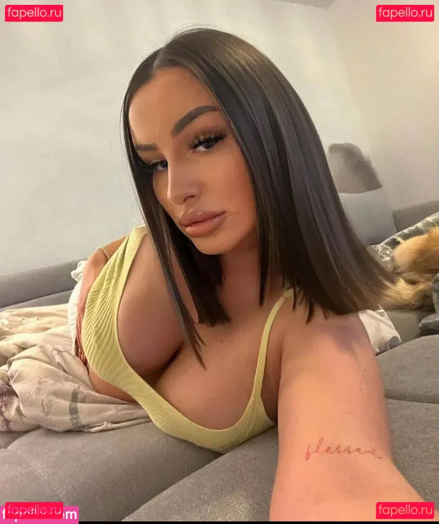 Christin Demel Onlyfans Photo Gallery 