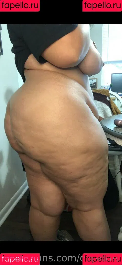 olilagrey Onlyfans Photo Gallery 