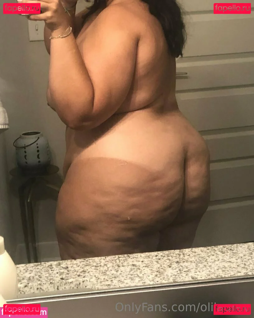 olilagrey Onlyfans Photo Gallery 