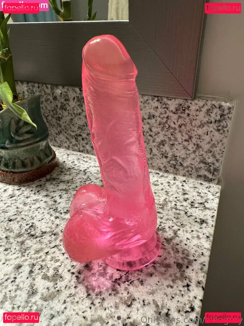 olilagrey Onlyfans Photo Gallery 