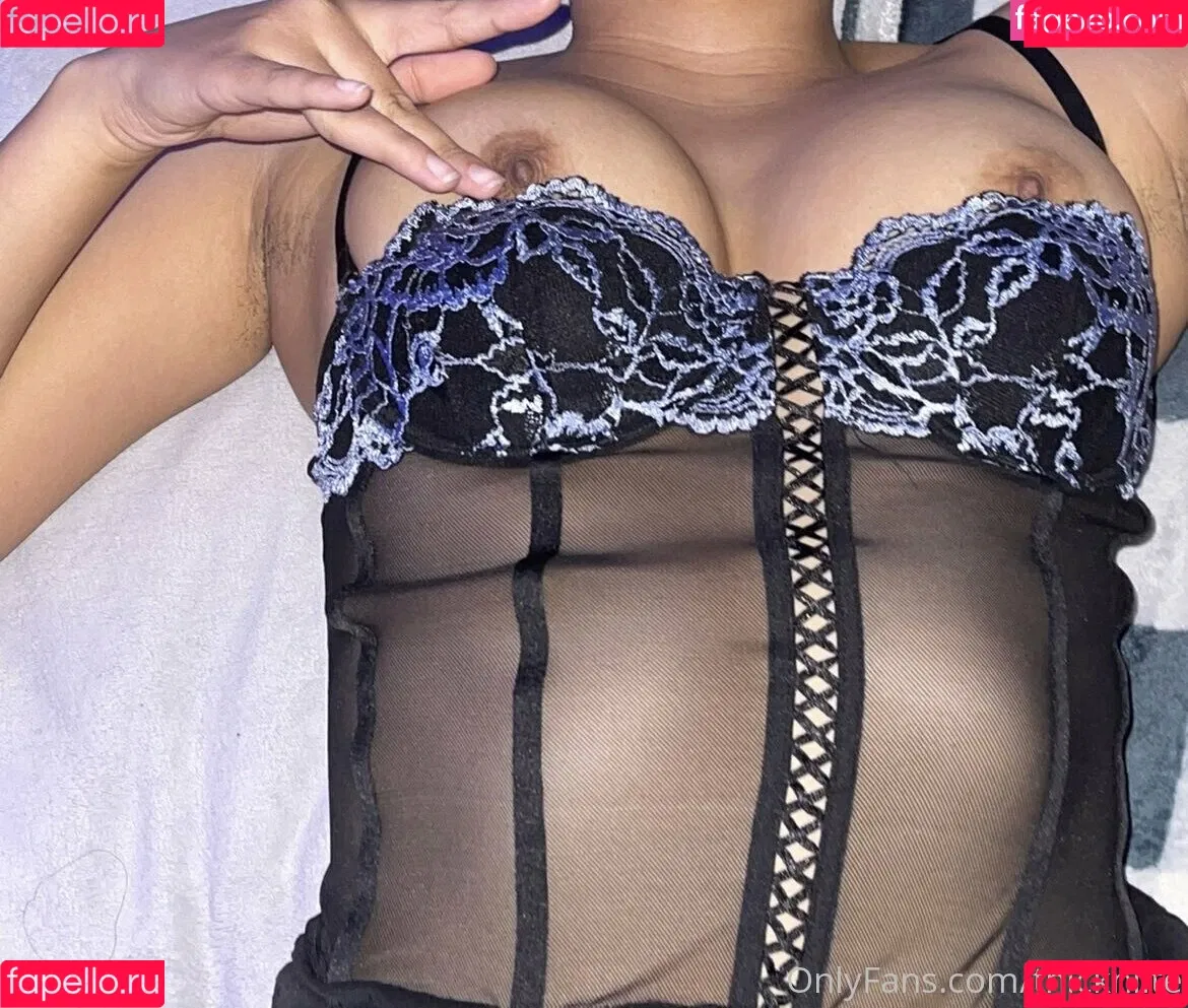 thicknlite Onlyfans Photo Gallery 