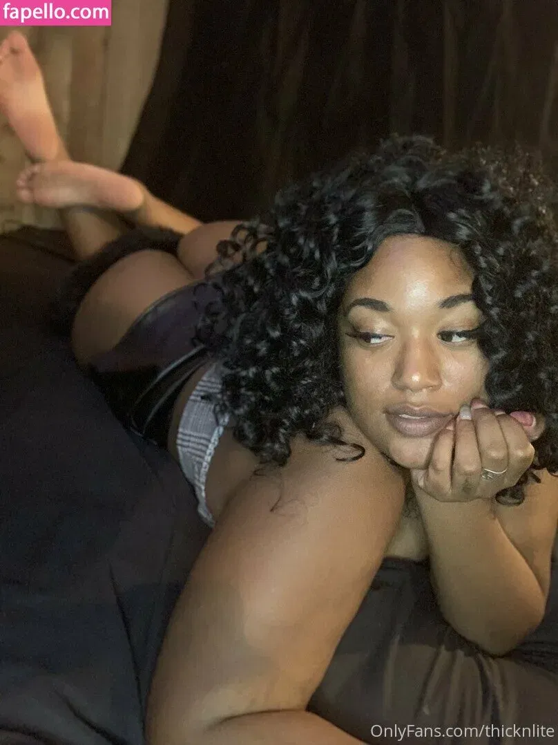 thicknlite Onlyfans Photo Gallery 