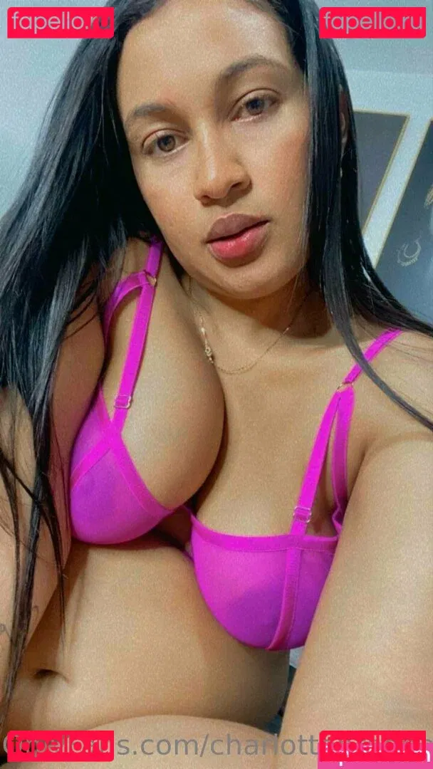 charlottepre Onlyfans Photo Gallery 