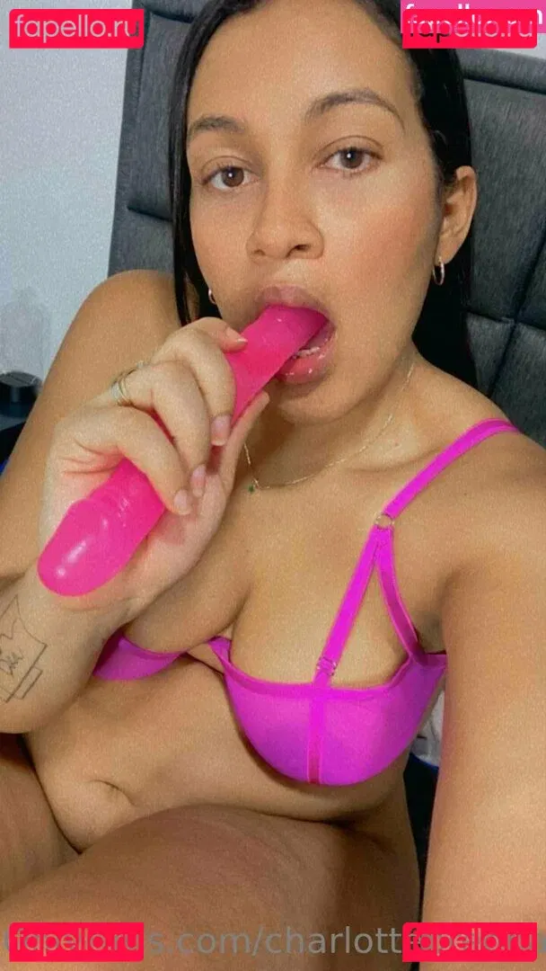 charlottepre Onlyfans Photo Gallery 