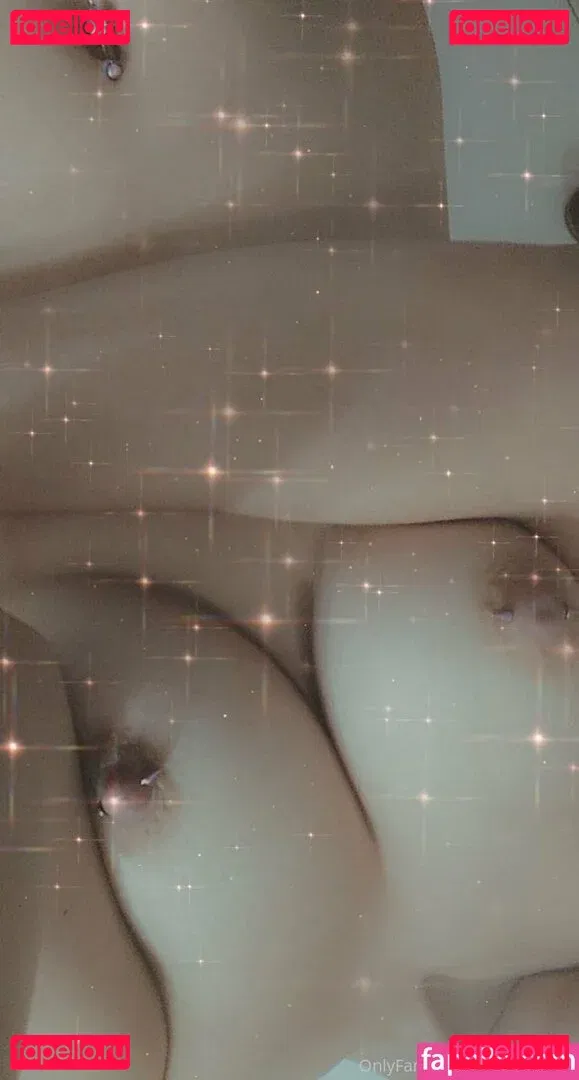 glowsticksss Onlyfans Photo Gallery 