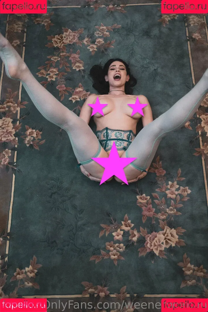 weenerwoman Onlyfans Photo Gallery 