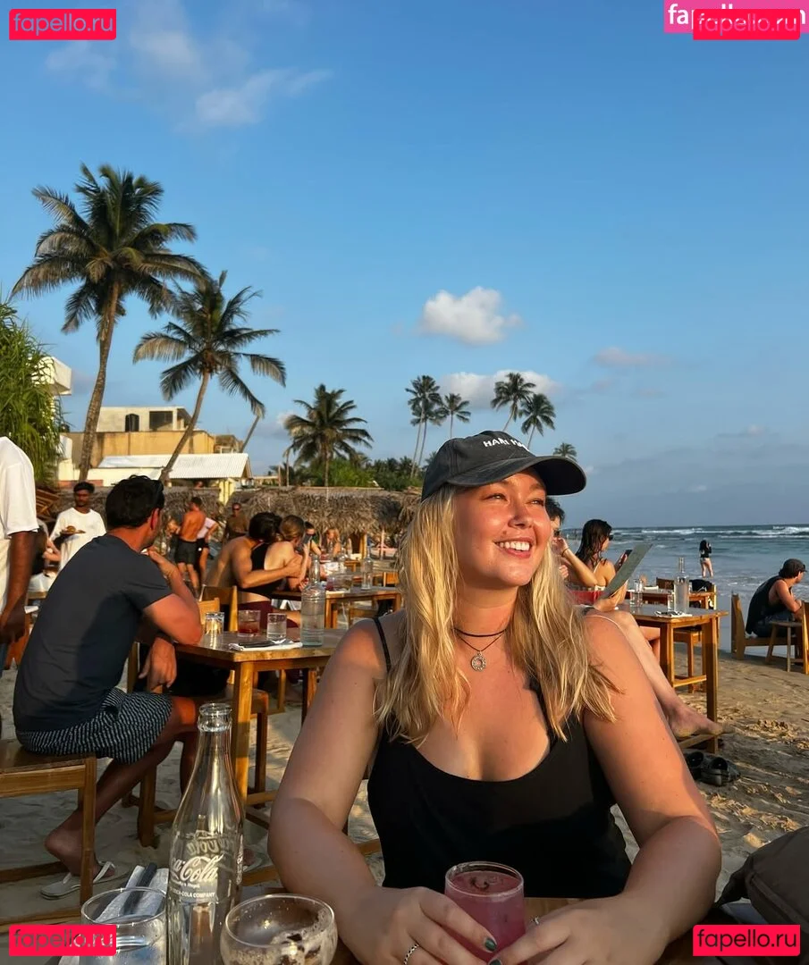 bethanycammack Onlyfans Photo Gallery 