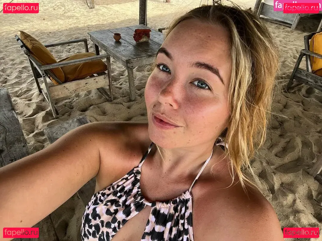 bethanycammack Onlyfans Photo Gallery 