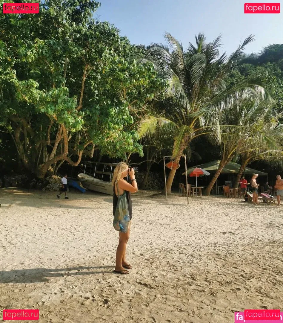 bethanycammack Onlyfans Photo Gallery 