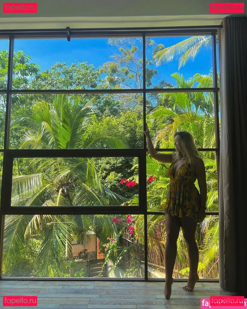 bethanycammack Onlyfans Photo Gallery 