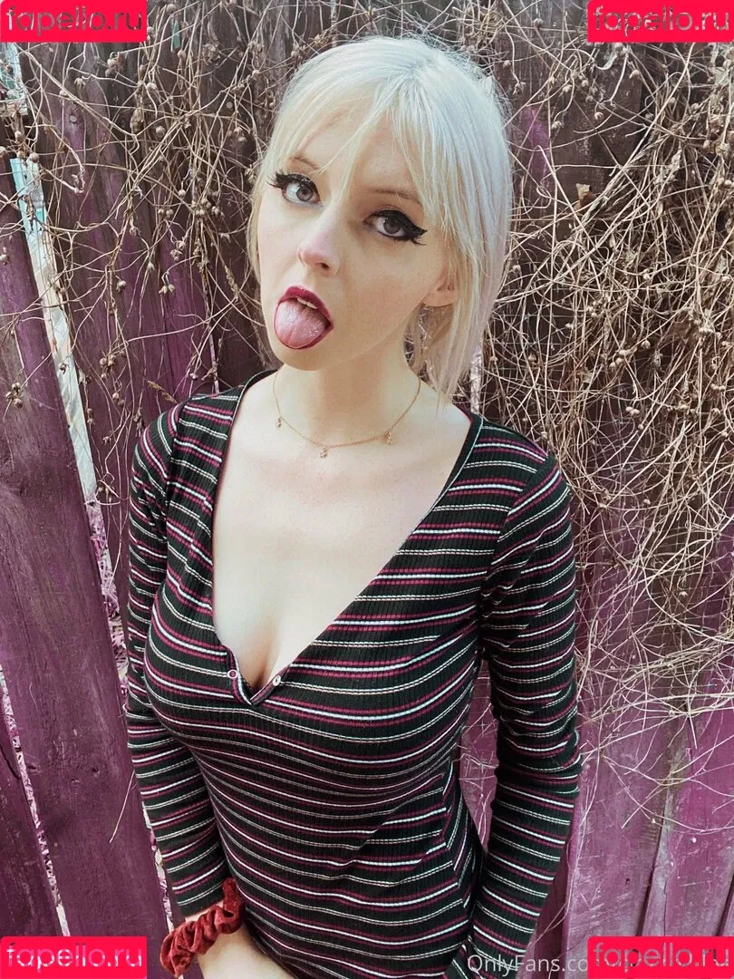 clazzychloe Onlyfans Photo Gallery 