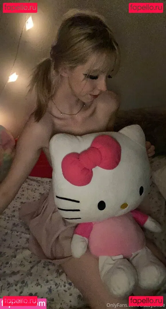 clazzychloe Onlyfans Photo Gallery 