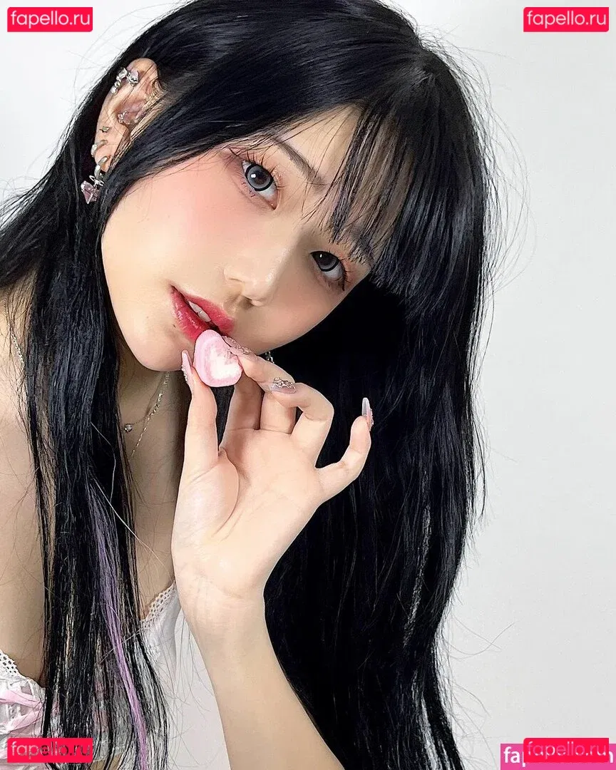 akari_813 Onlyfans Photo Gallery 