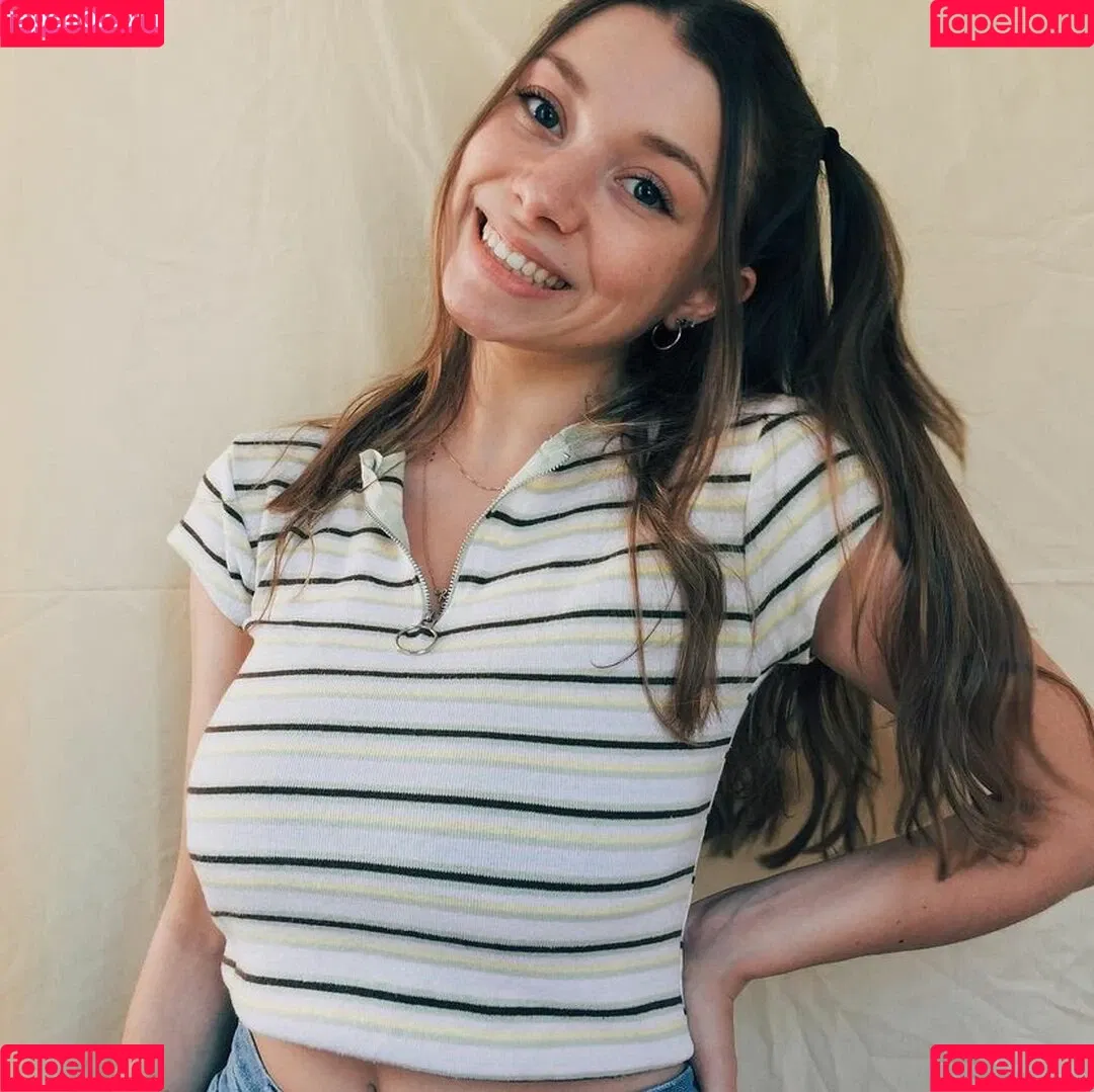 Sara Brooks Onlyfans Photo Gallery 