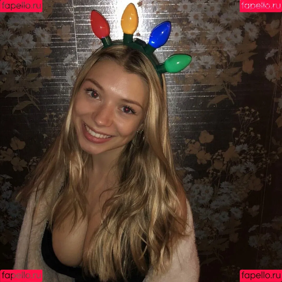Sara Brooks Onlyfans Photo Gallery 