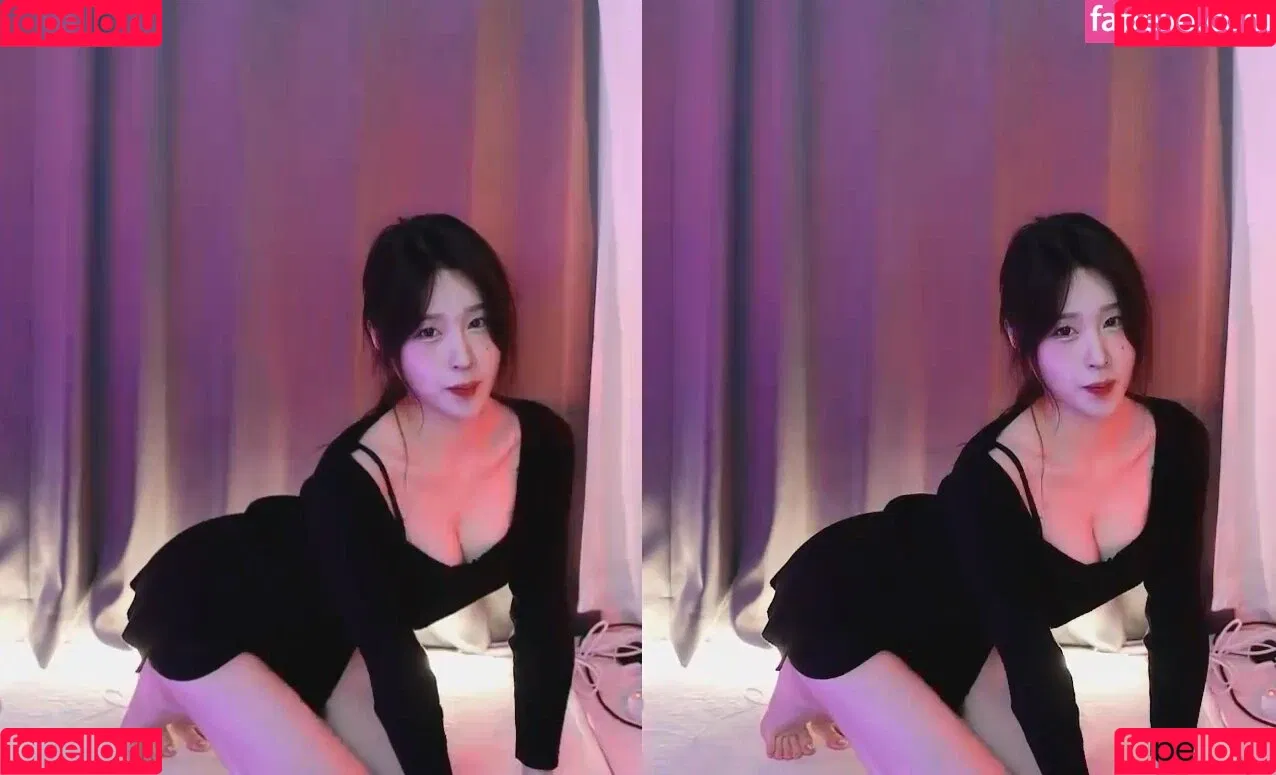woohankyung Onlyfans Photo Gallery 