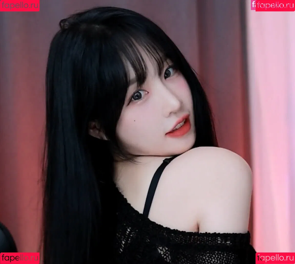 woohankyung Onlyfans Photo Gallery 