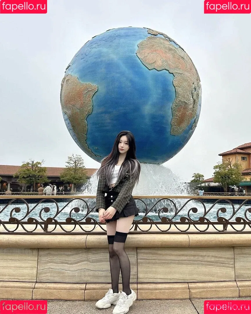 woohankyung Onlyfans Photo Gallery 
