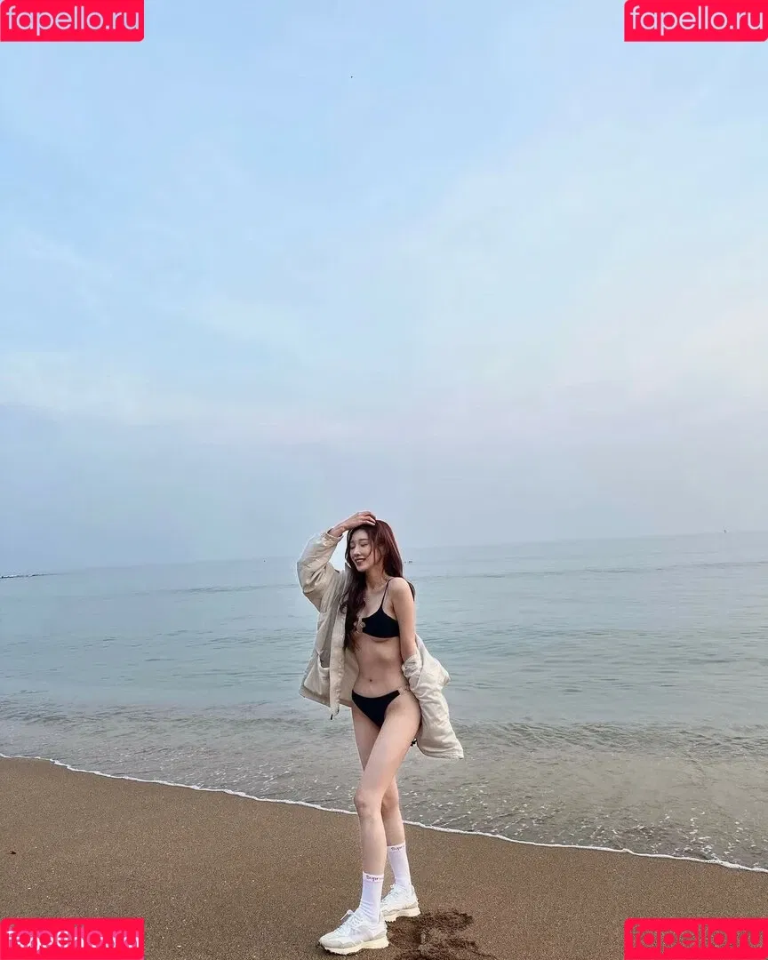 woohankyung Onlyfans Photo Gallery 