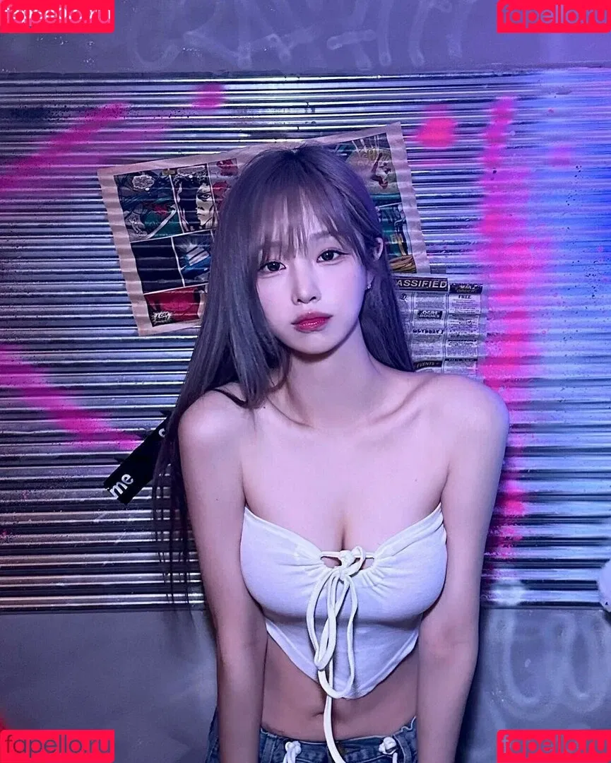 woohankyung Onlyfans Photo Gallery 