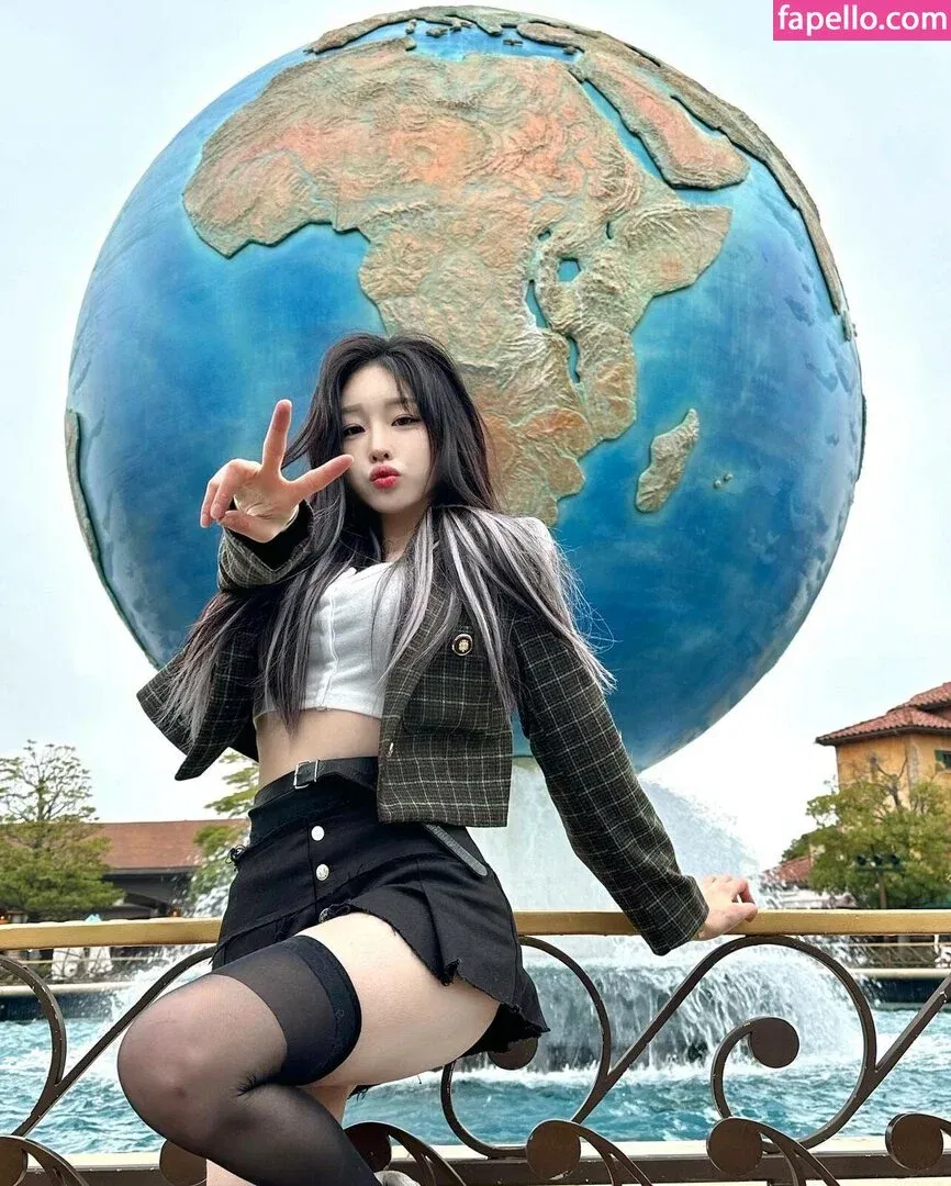 woohankyung Onlyfans Photo Gallery 