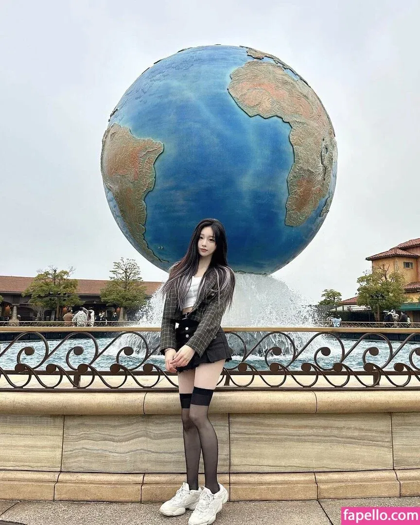 woohankyung Onlyfans Photo Gallery 