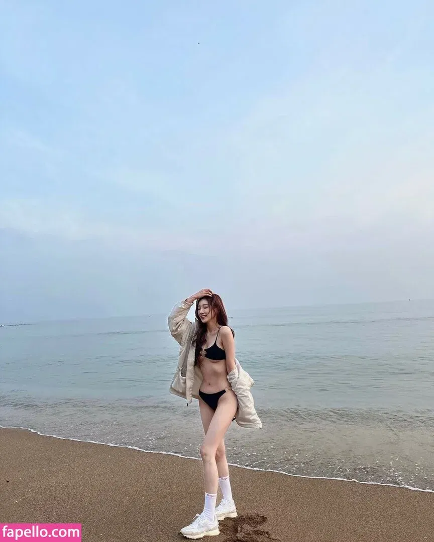 woohankyung Onlyfans Photo Gallery 