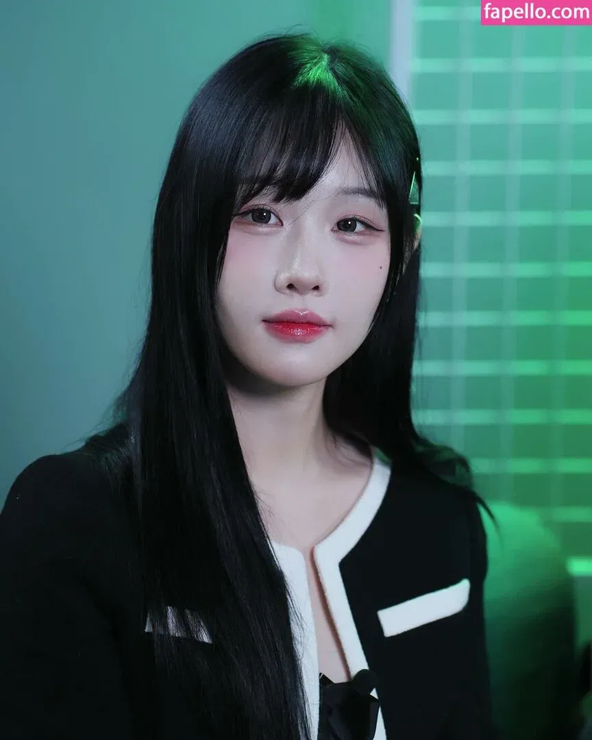 woohankyung Onlyfans Photo Gallery 