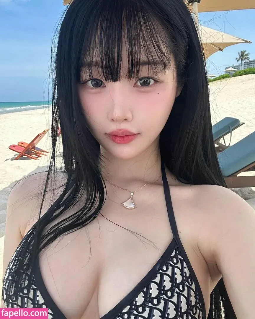 woohankyung Onlyfans Photo Gallery 