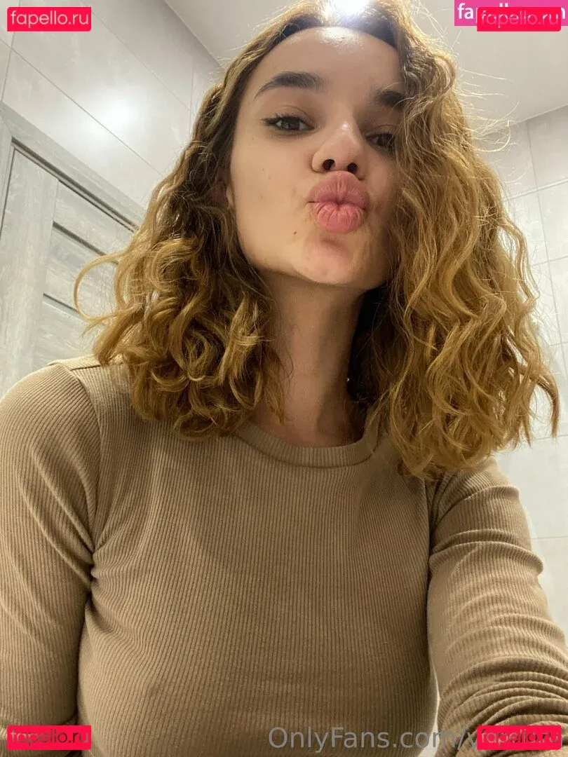 vertuta Onlyfans Photo Gallery 