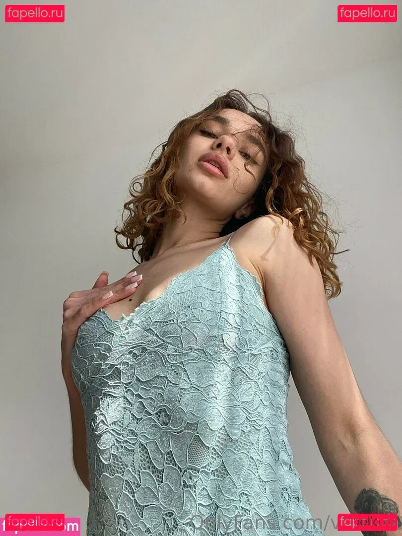 vertuta Onlyfans Photo Gallery 