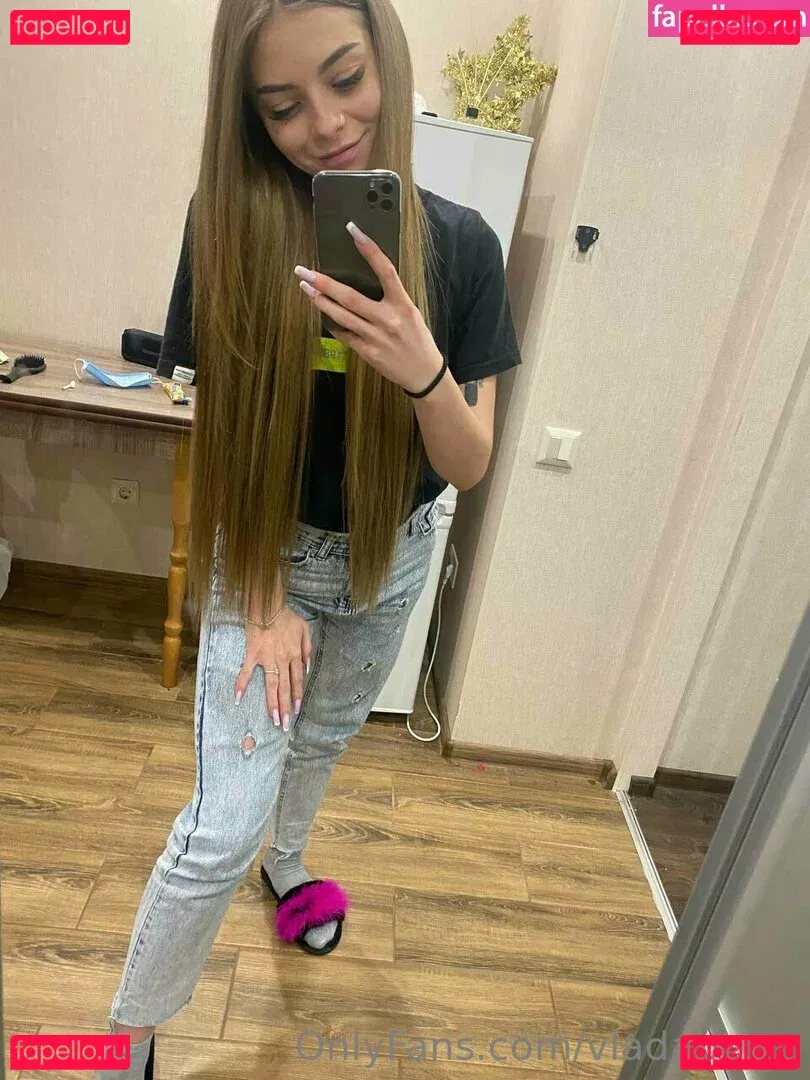 vladaberry Onlyfans Photo Gallery 