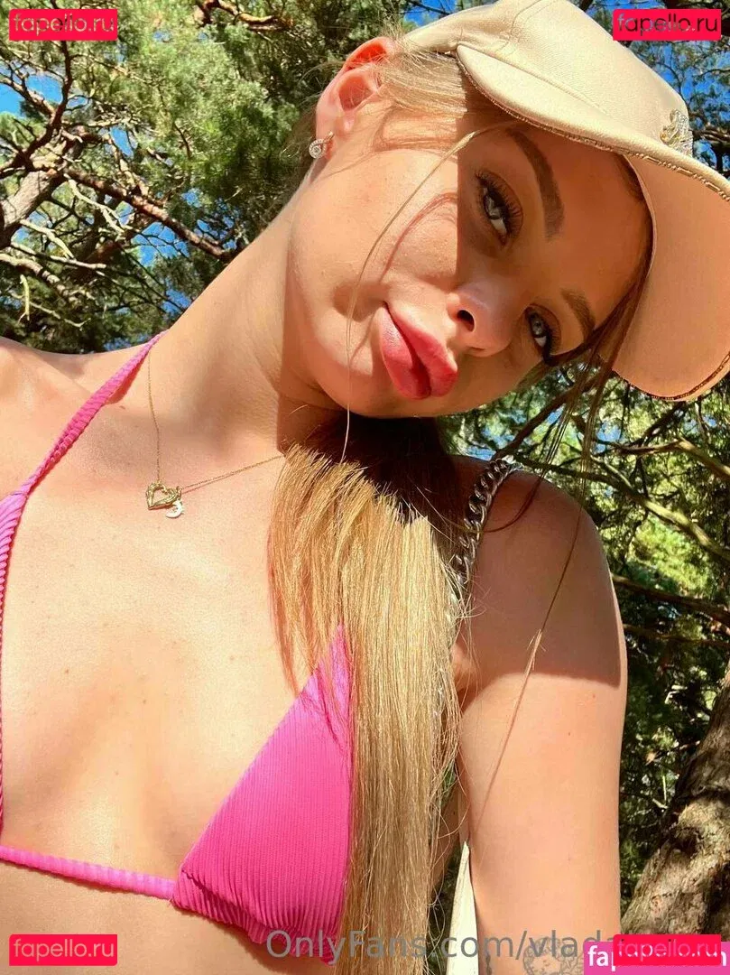 vladaberry Onlyfans Photo Gallery 