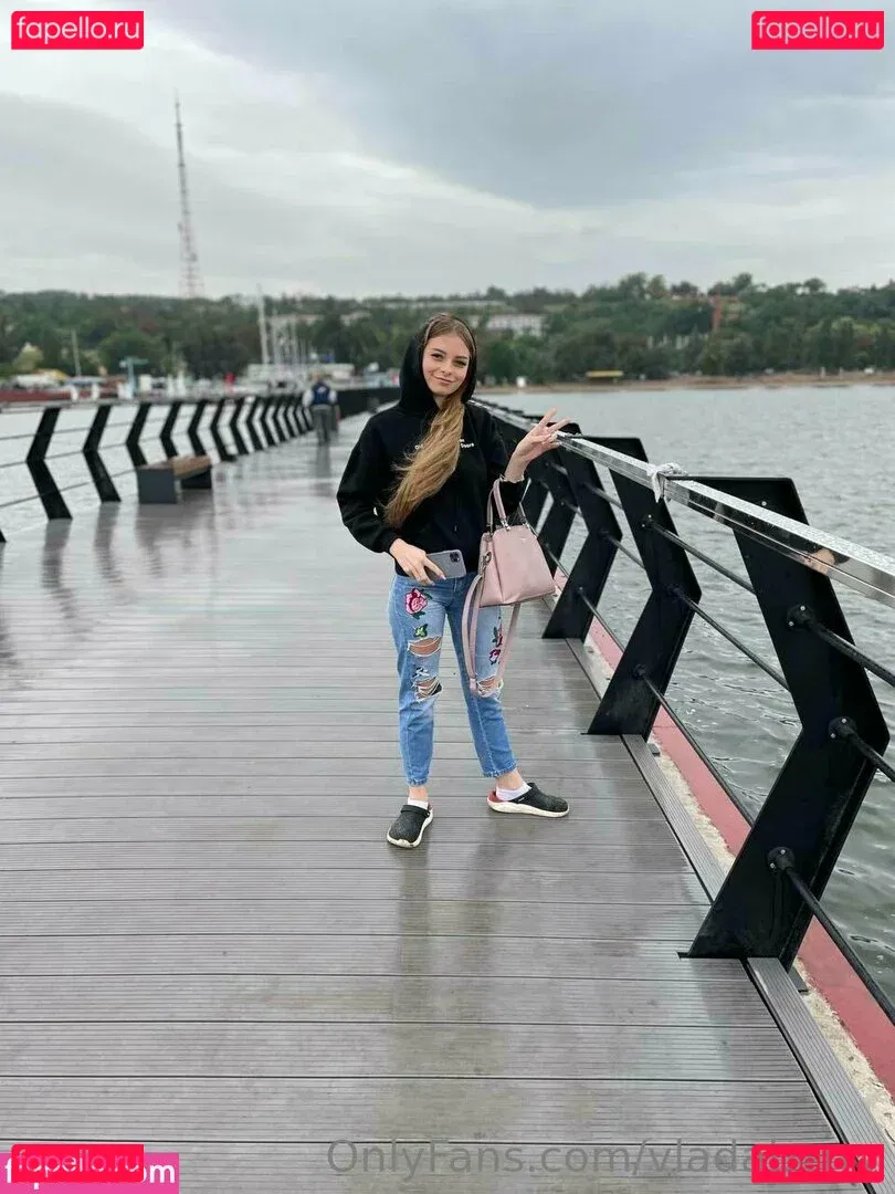 vladaberry Onlyfans Photo Gallery 