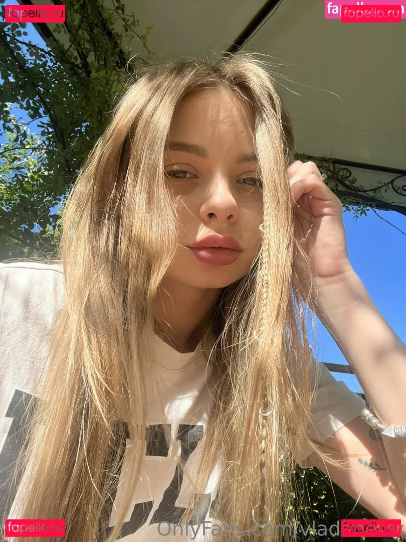 vladaberry Onlyfans Photo Gallery 