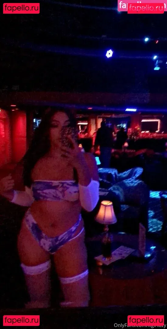 Itgirlizzy Onlyfans Photo Gallery 