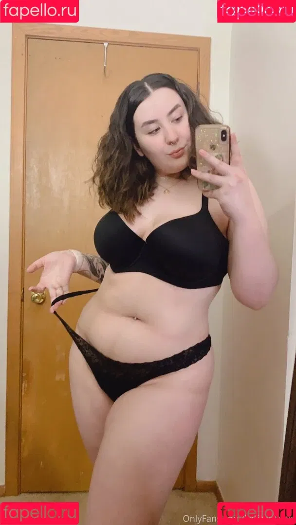 KatiaCelestia Onlyfans Photo Gallery 