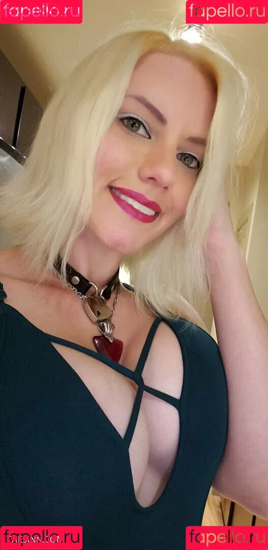 Sinnocent Onlyfans Photo Gallery 