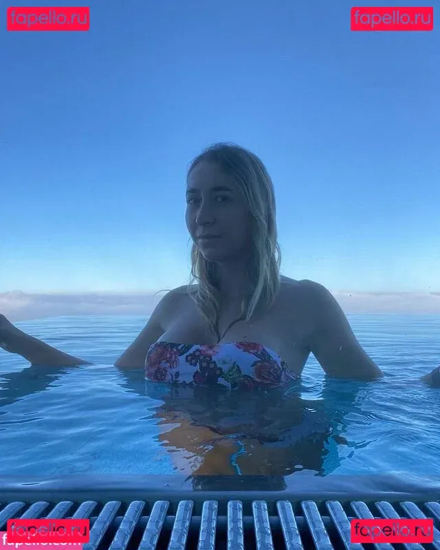 Elisa Ravasio Onlyfans Photo Gallery 