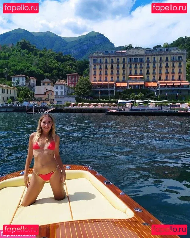 Elisa Ravasio Onlyfans Photo Gallery 