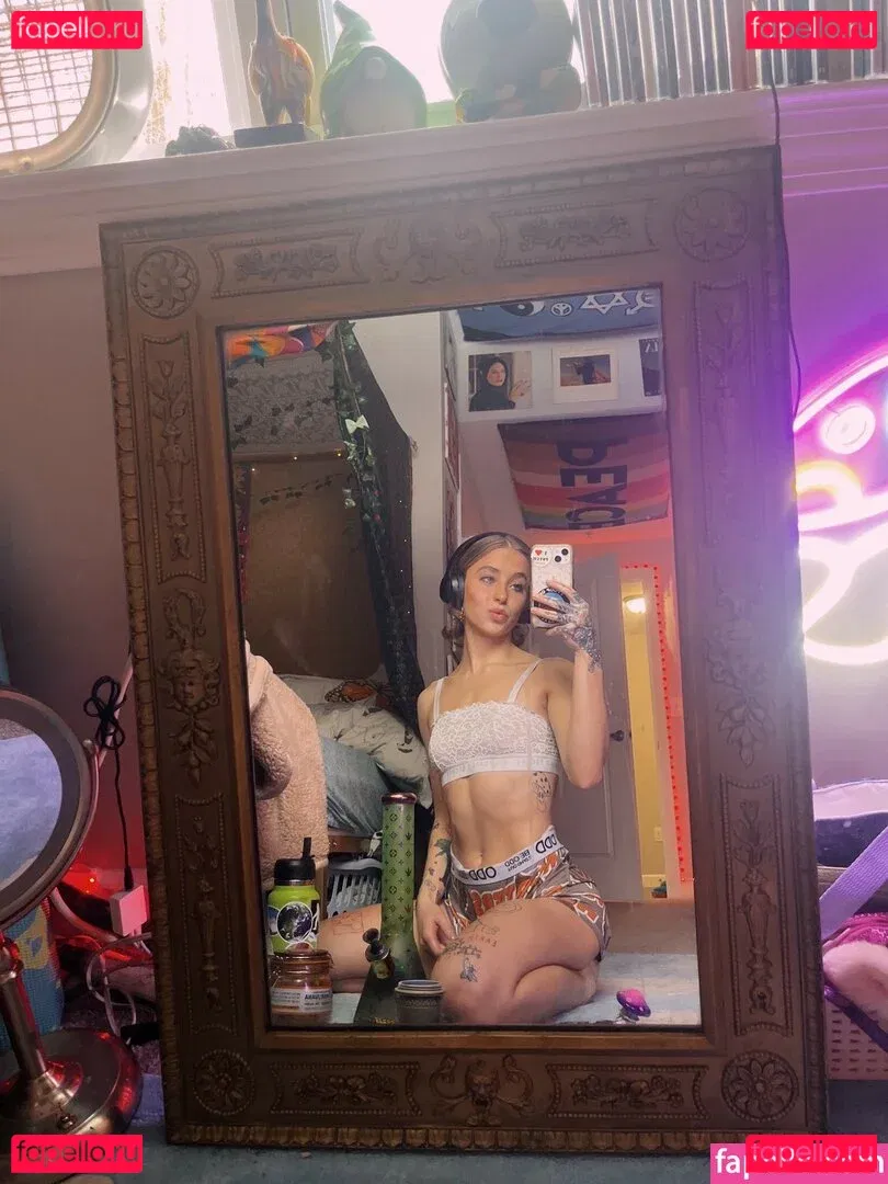 Helenbrad Onlyfans Photo Gallery 