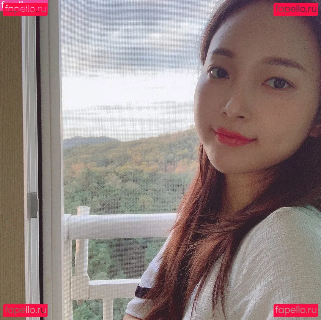 Eunzel ASMR Onlyfans Photo Gallery 