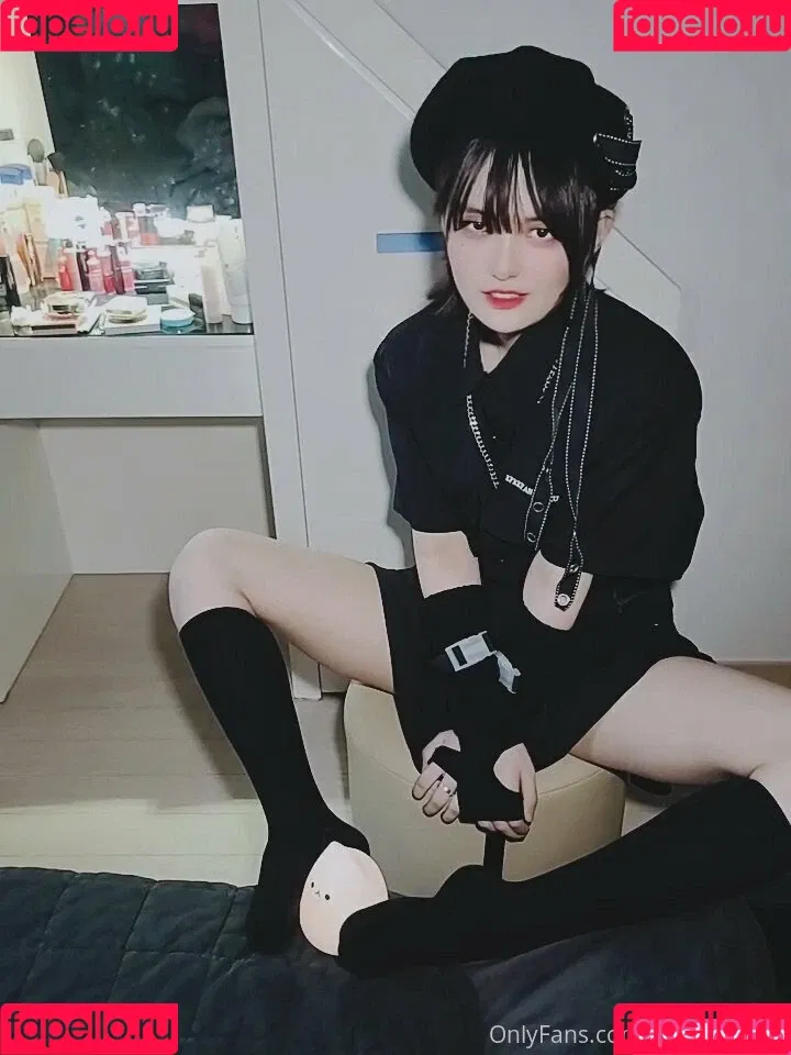 Hyeon06179 Onlyfans Photo Gallery 
