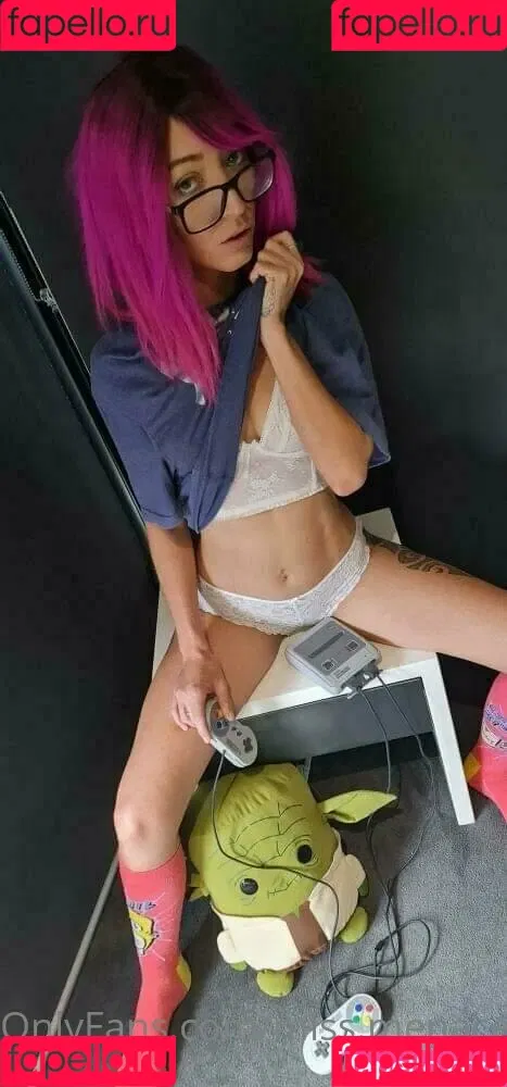 missmenace_of Onlyfans Photo Gallery 