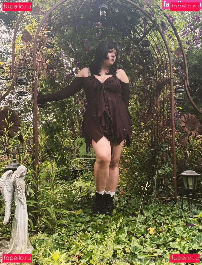 elfcosplays96 Onlyfans Photo Gallery 