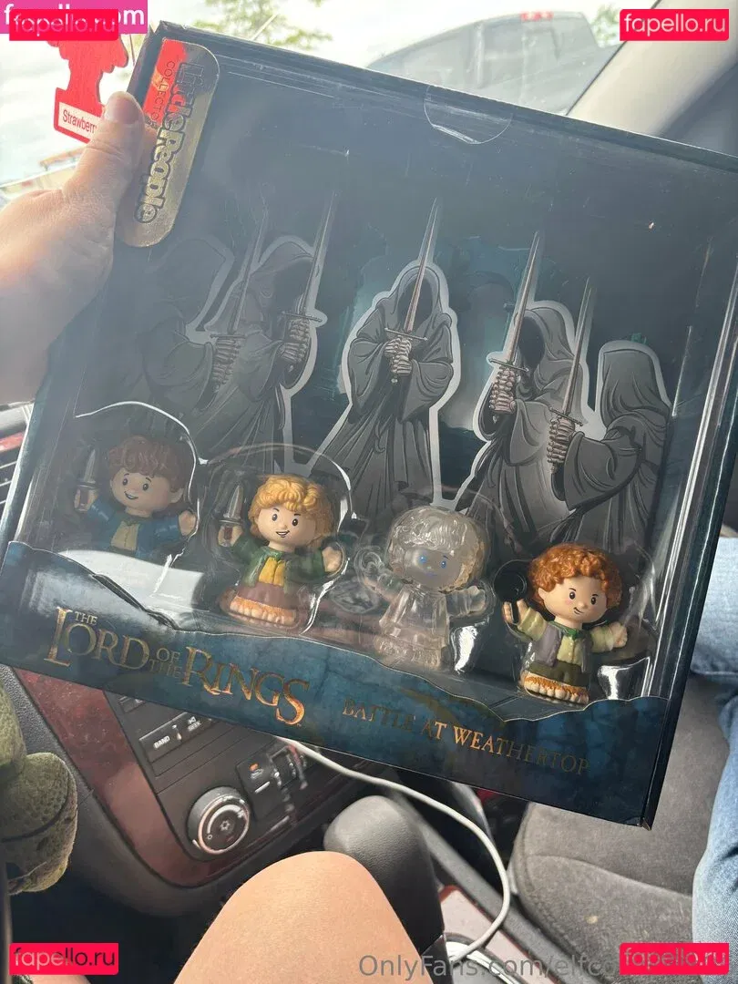 elfcosplays96 Onlyfans Photo Gallery 