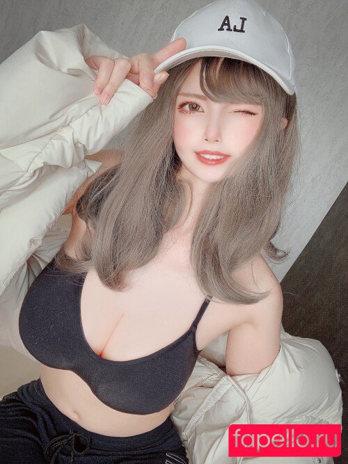 Uri11_27 Onlyfans Photo Gallery 