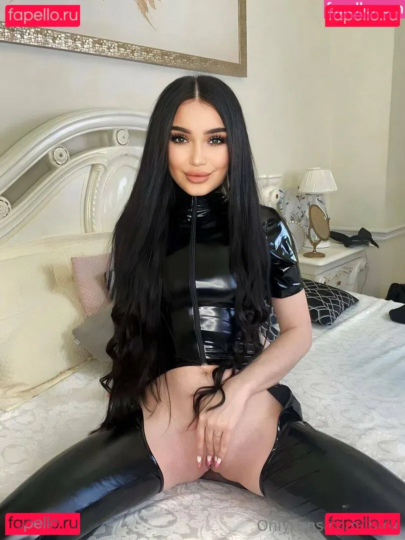 julox Onlyfans Photo Gallery 